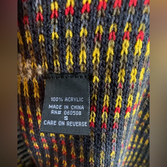 Boho Patterned cardigan sweater with fringe, NWT Size S angiesclothes - Picture 6 of 7